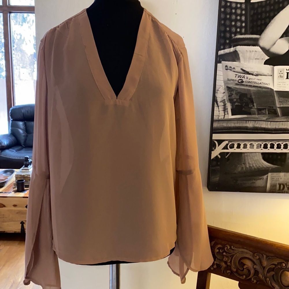 Smash blush blouse